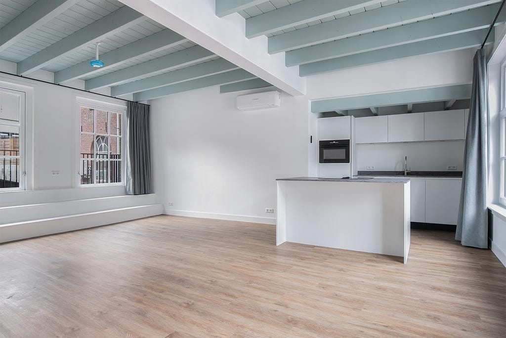 Photo 6 of Lange Koestraat 14-A