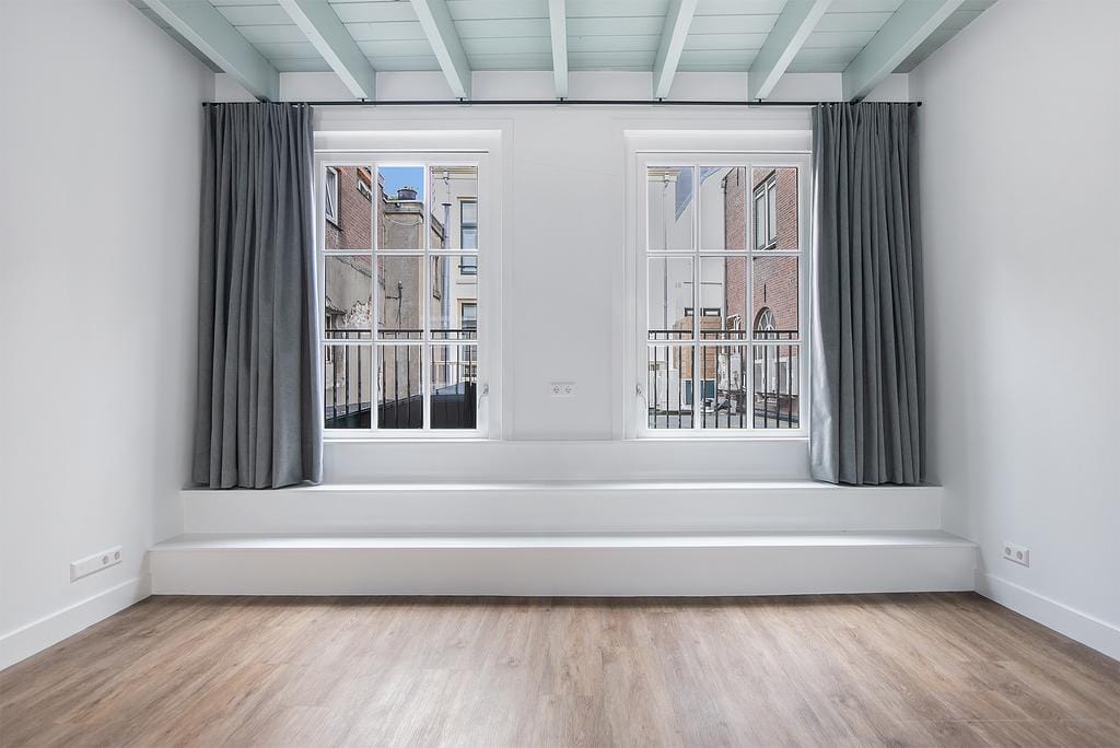 Photo 10 of Lange Koestraat 14-A