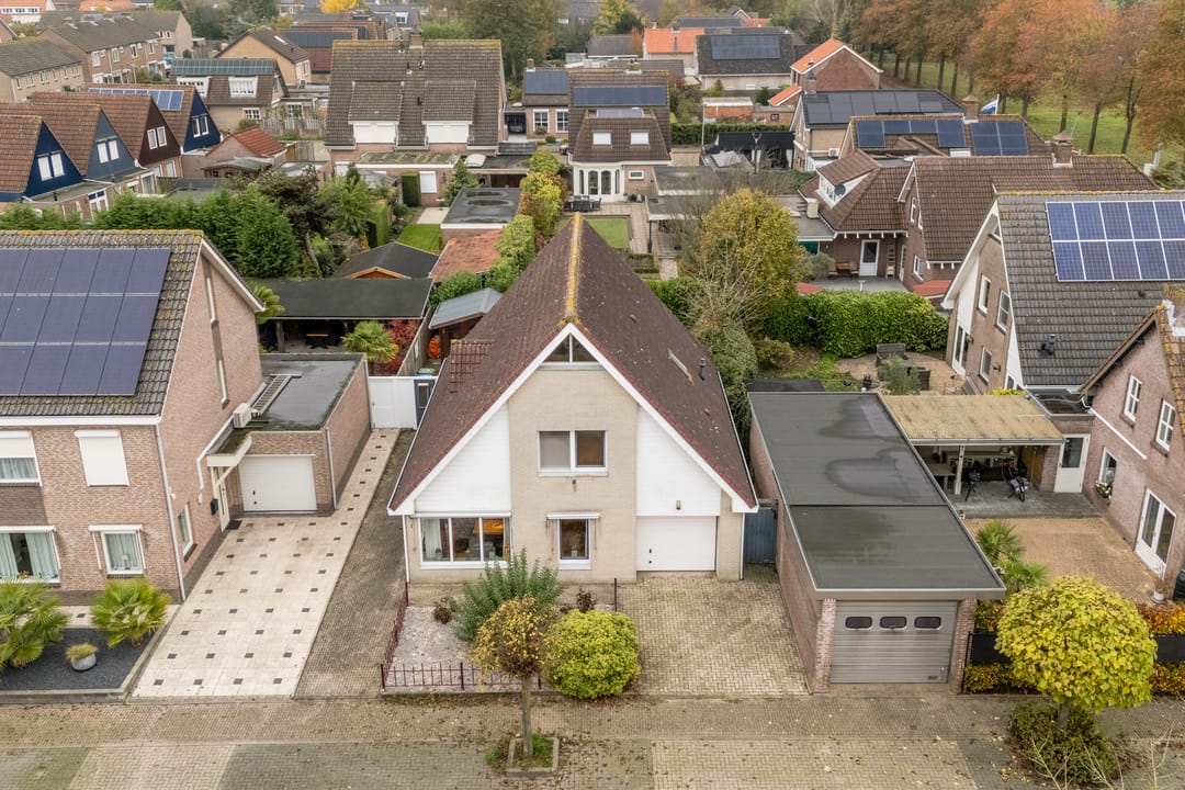 Foto 7 van Pastoor Ermenstraat 1