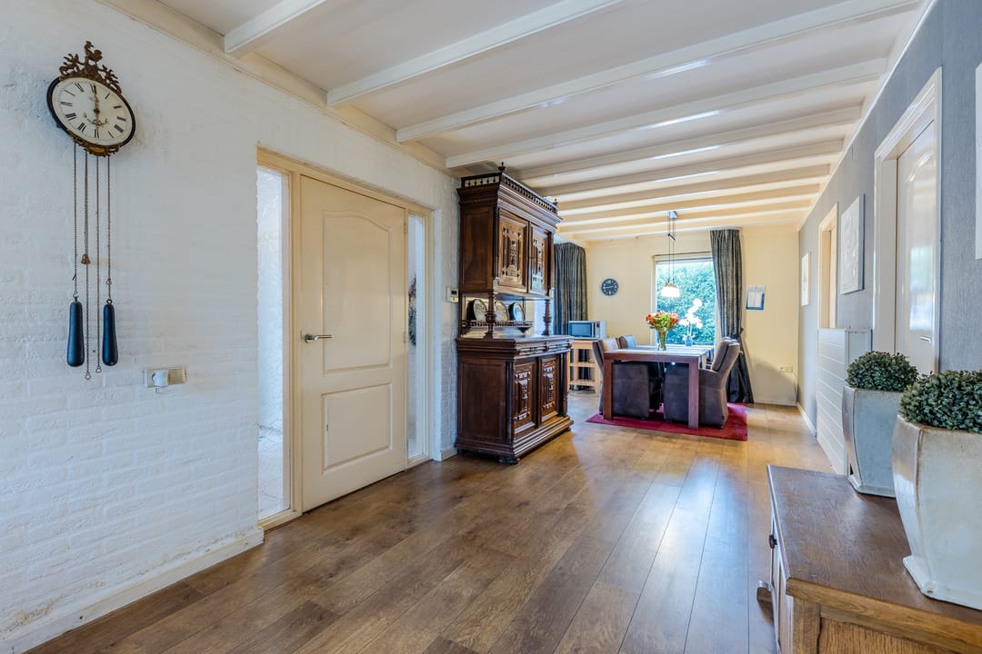 Foto 17 van Pastoor Ermenstraat 1