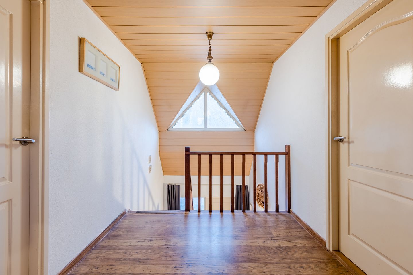 Foto 29 van Pastoor Ermenstraat 1