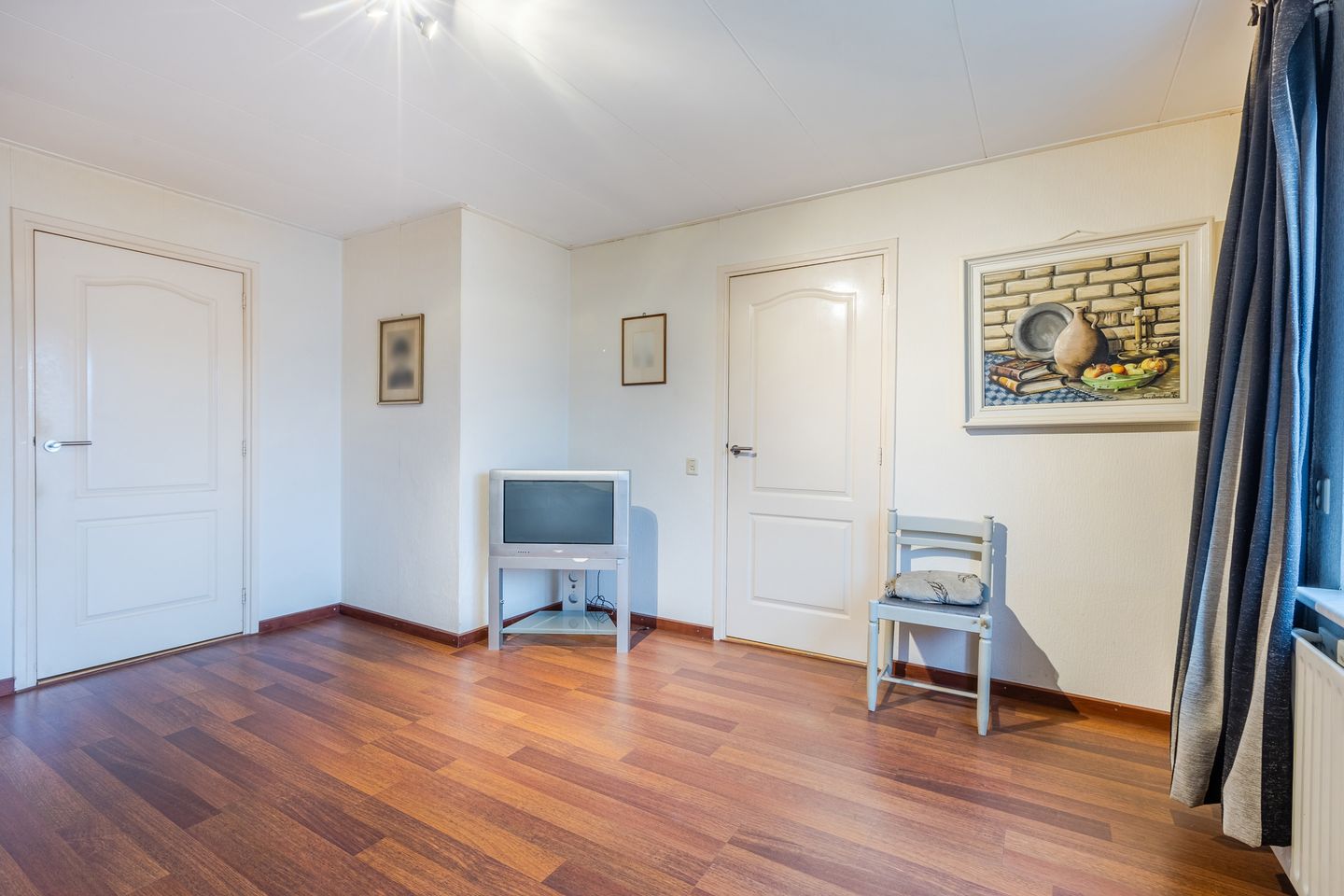 Foto 35 van Pastoor Ermenstraat 1