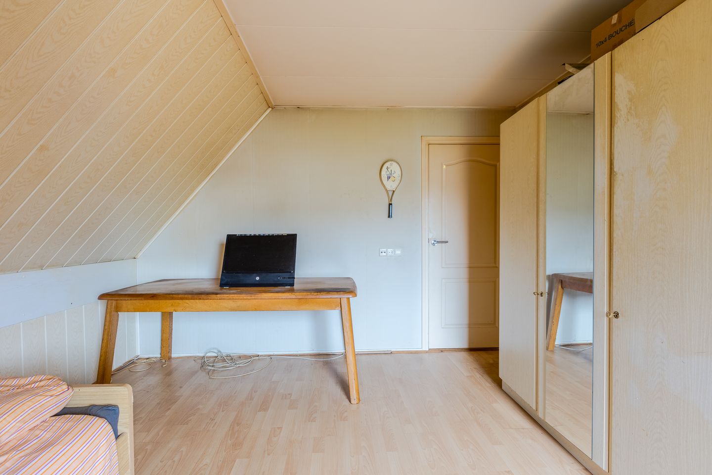 Foto 40 van Pastoor Ermenstraat 1