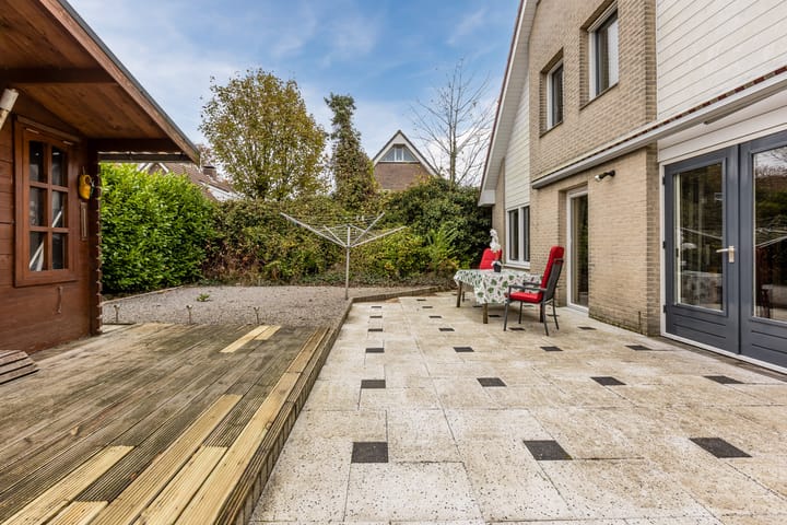 Foto 52 van Pastoor Ermenstraat 1