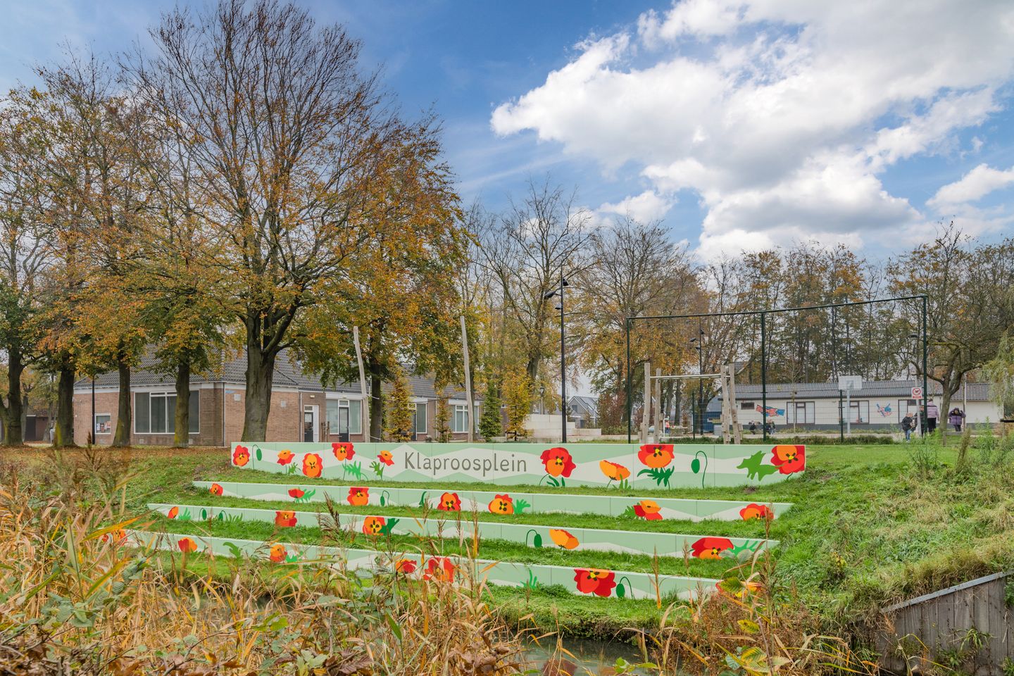 Foto 64 van Pastoor Ermenstraat 1