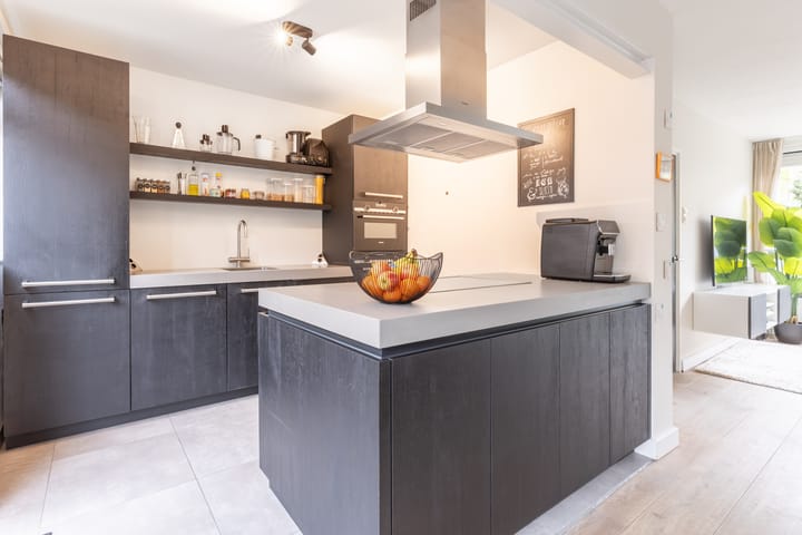 Photo 3 of Van Beyerenstraat 4