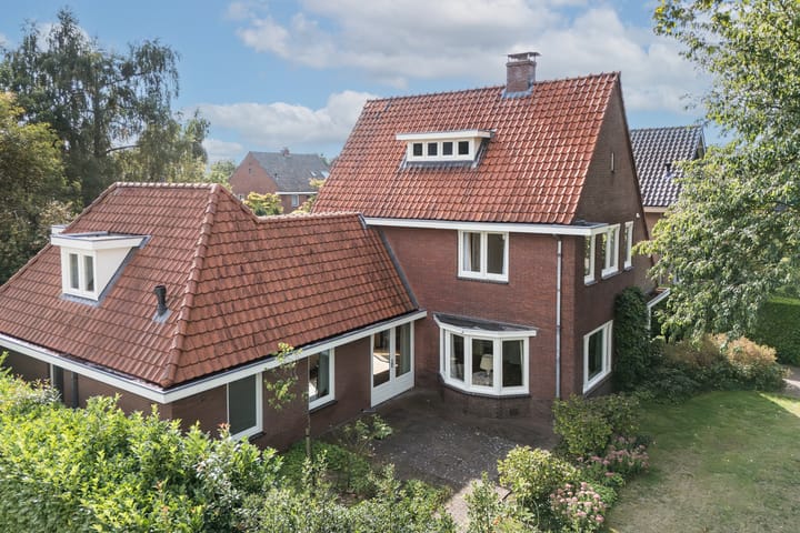 Foto 2 van Mr Racerstraat 7