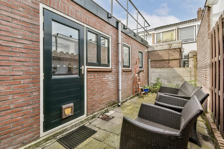 Foto 8 van Bloemstraat 13