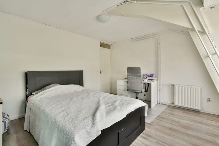 Foto 14 van Bloemstraat 13