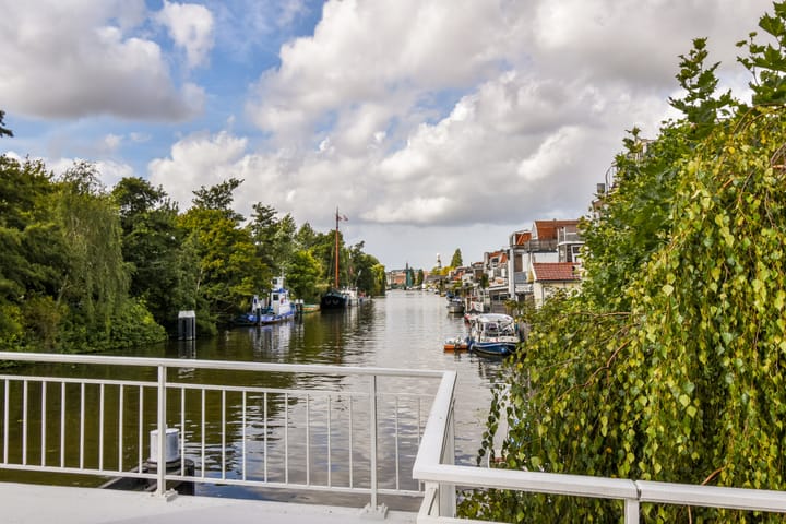 Foto 20 van Bloemstraat 13