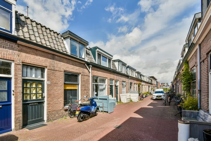 Foto 22 van Bloemstraat 13