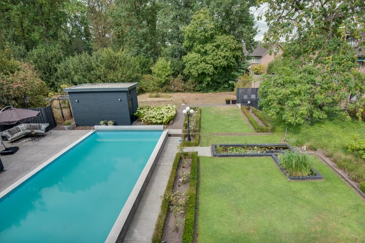 Photo 6 of Prior van Milstraat 22