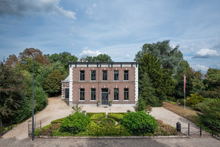 Photo 7 of Prior van Milstraat 22