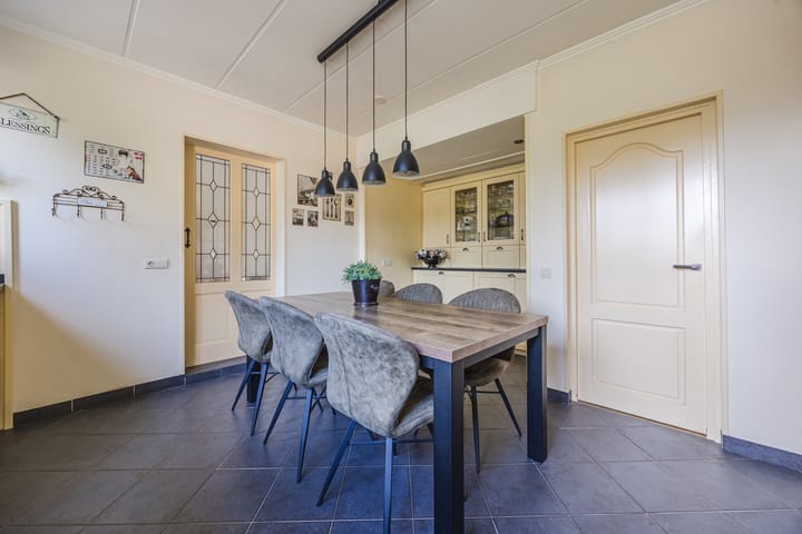 Photo 15 of Achterstraat 23