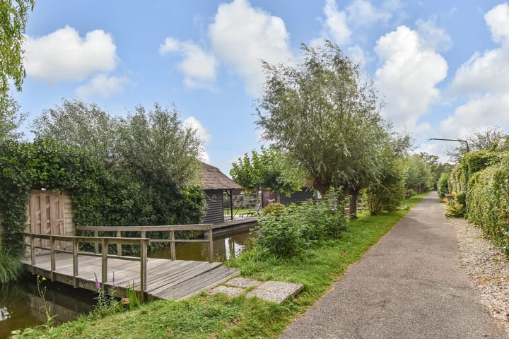 Foto 4 van Oosteinde 11-H145