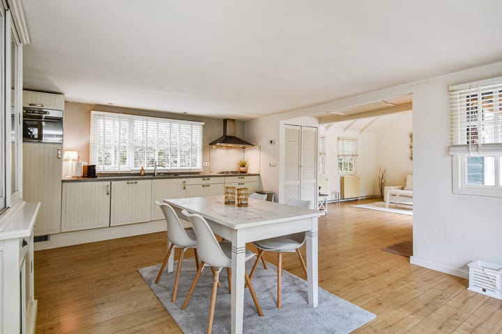 Foto 16 van Oosteinde 11-H145