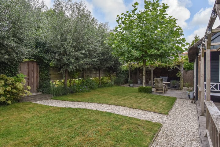 Foto 26 van Oosteinde 11-H145