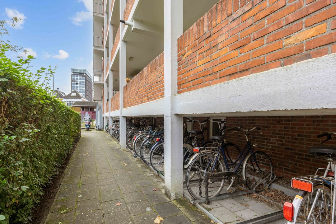 Photo 31 of Damsterdiep 181