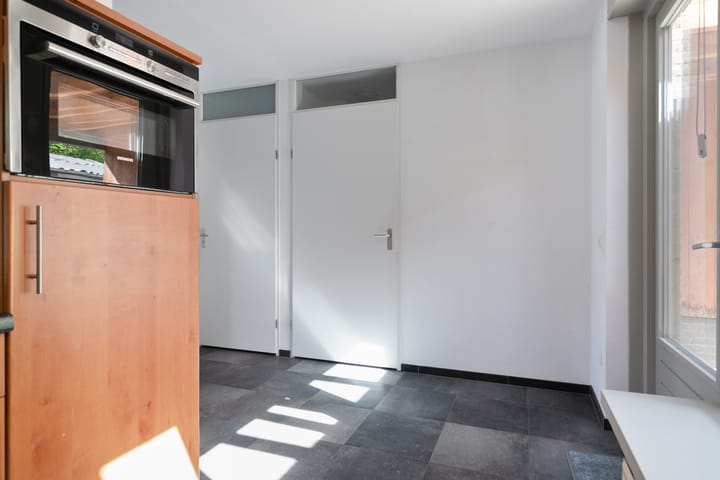 Foto 10 van Julianaplein 16