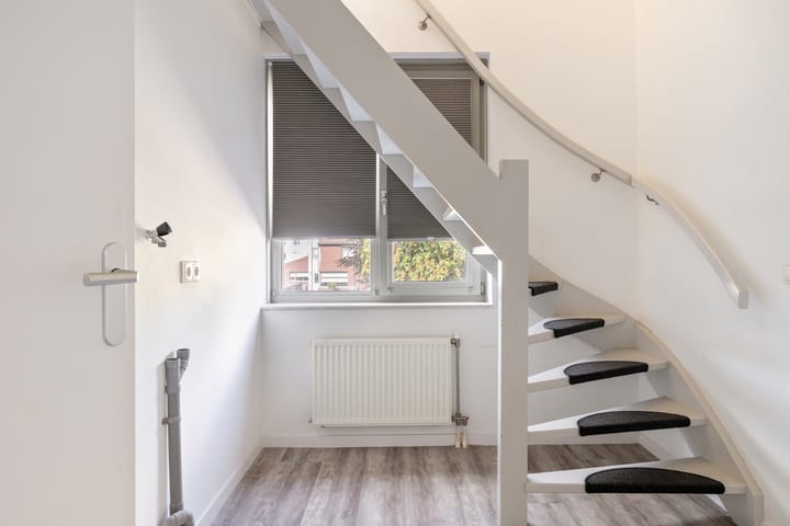 Foto 15 van Julianaplein 16