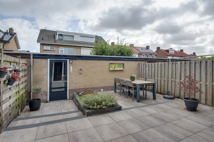 Foto 16 van Zeestraat 40