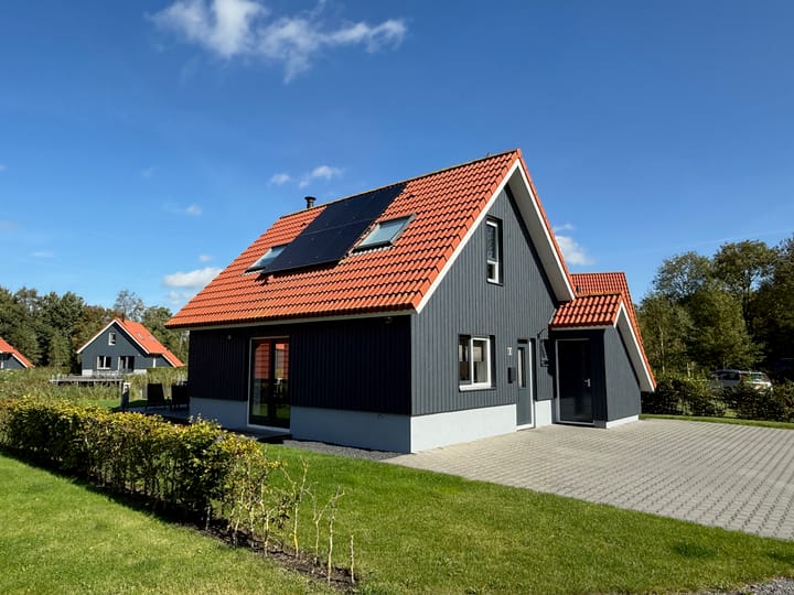 Photo 3 of H.W. Stekelenburgweg 11