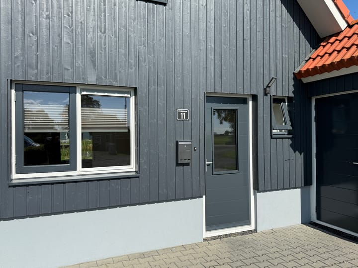 Photo 12 of H.W. Stekelenburgweg 11