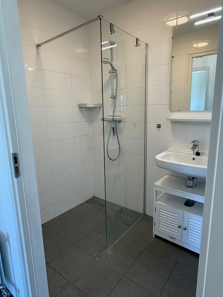 Photo 18 of H.W. Stekelenburgweg 11