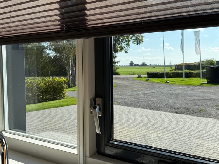 Photo 31 of H.W. Stekelenburgweg 11