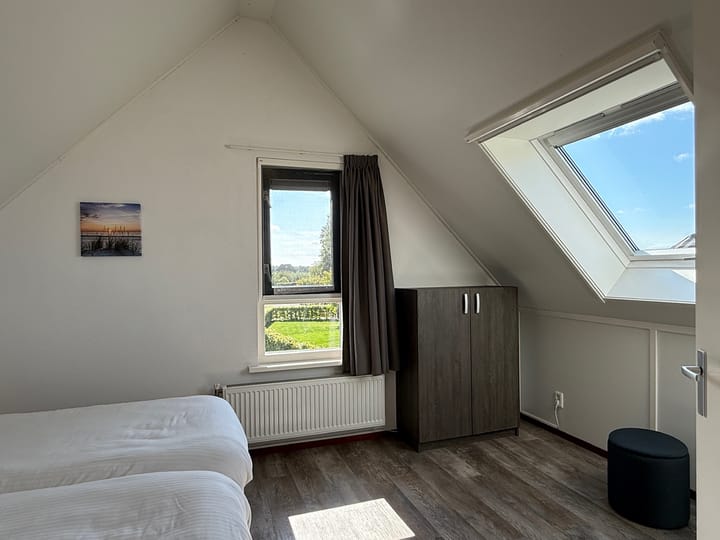 Photo 36 of H.W. Stekelenburgweg 11