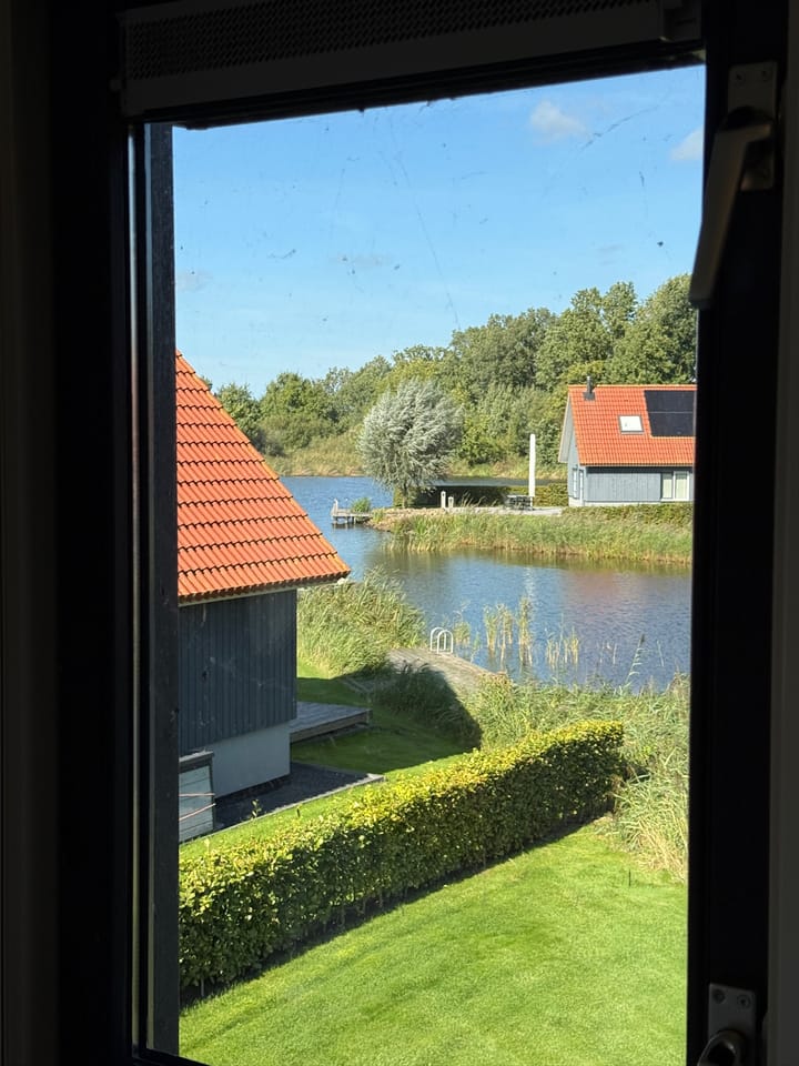 Photo 45 of H.W. Stekelenburgweg 11