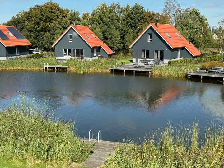 Photo 46 of H.W. Stekelenburgweg 11