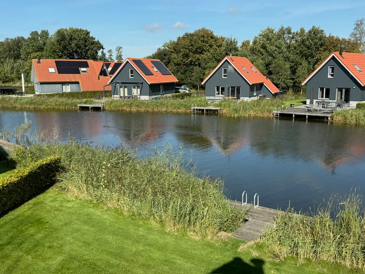 Photo 47 of H.W. Stekelenburgweg 11