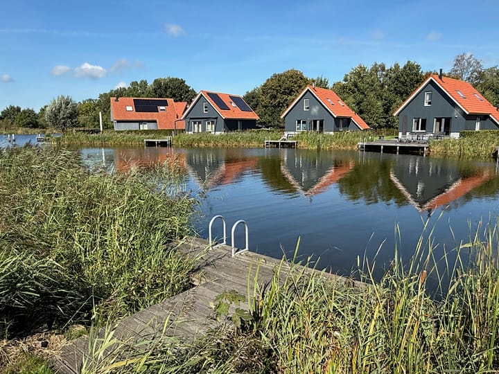 Photo 59 of H.W. Stekelenburgweg 11