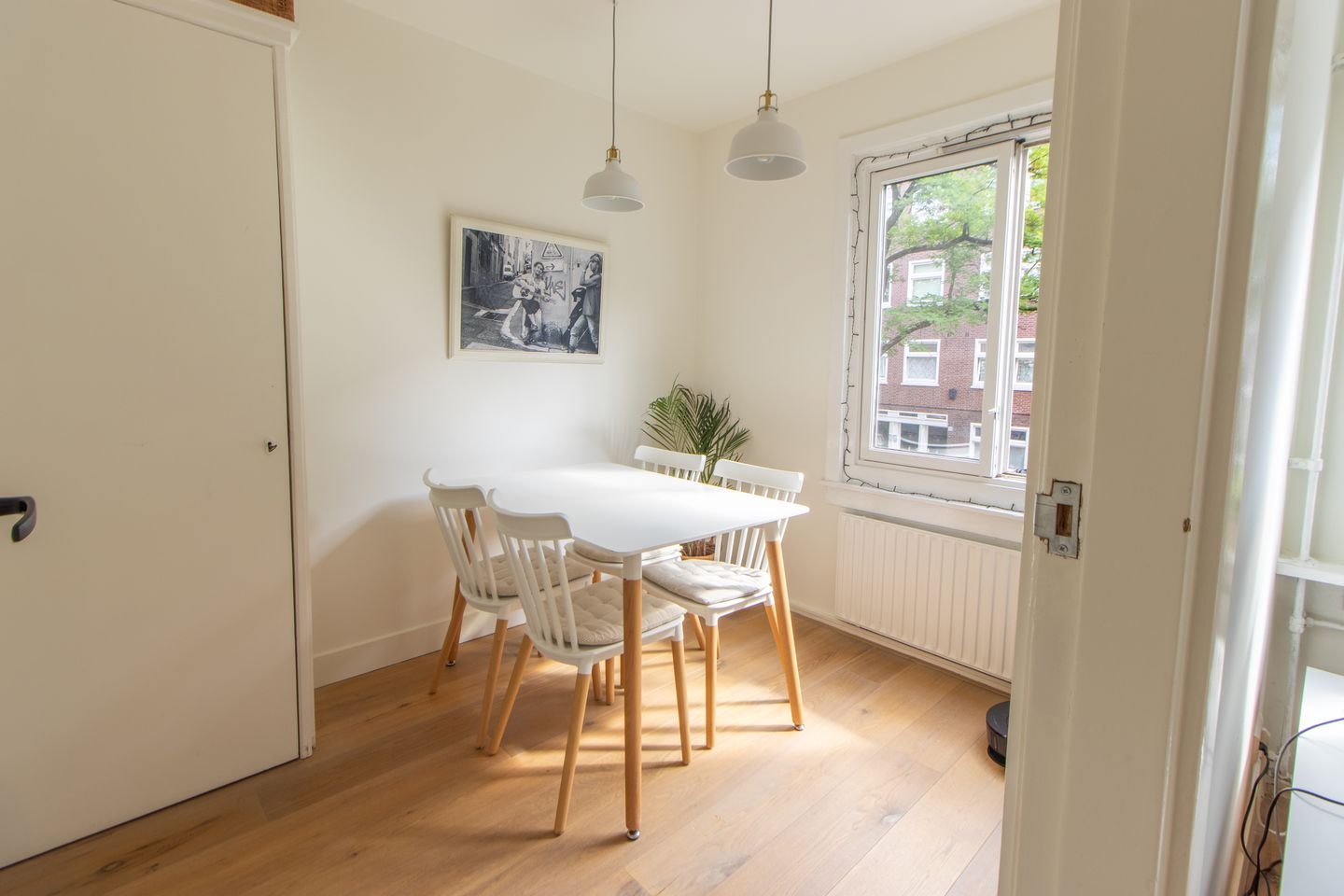 Photo 5 of John Franklinstraat 27-1