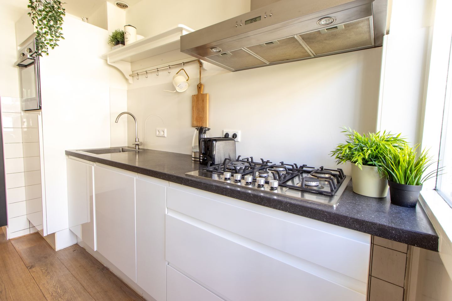 Photo 14 of John Franklinstraat 27-1