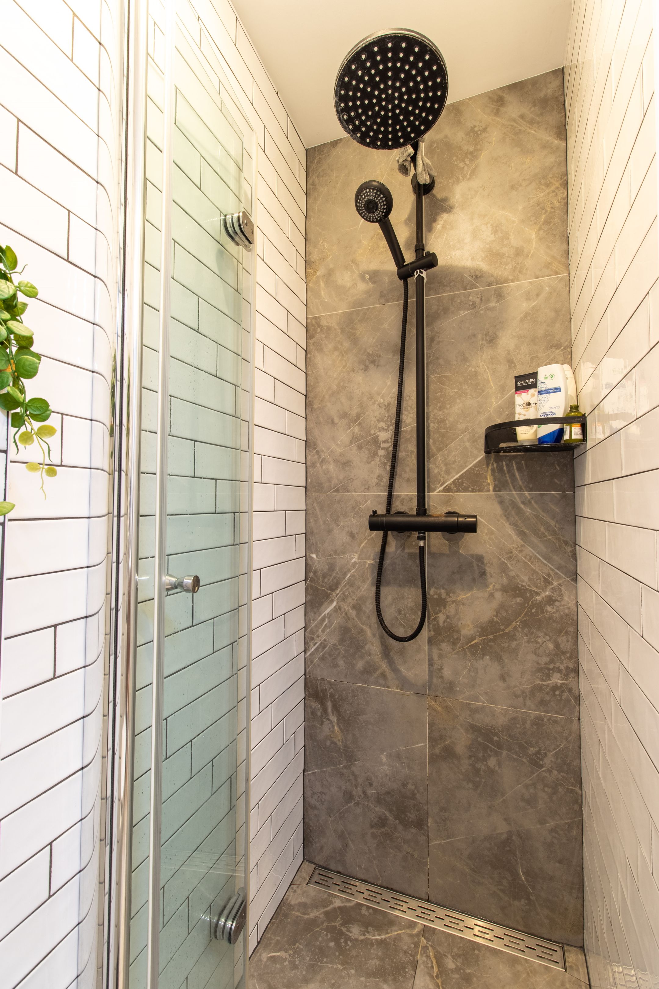 Photo 18 of John Franklinstraat 27-1