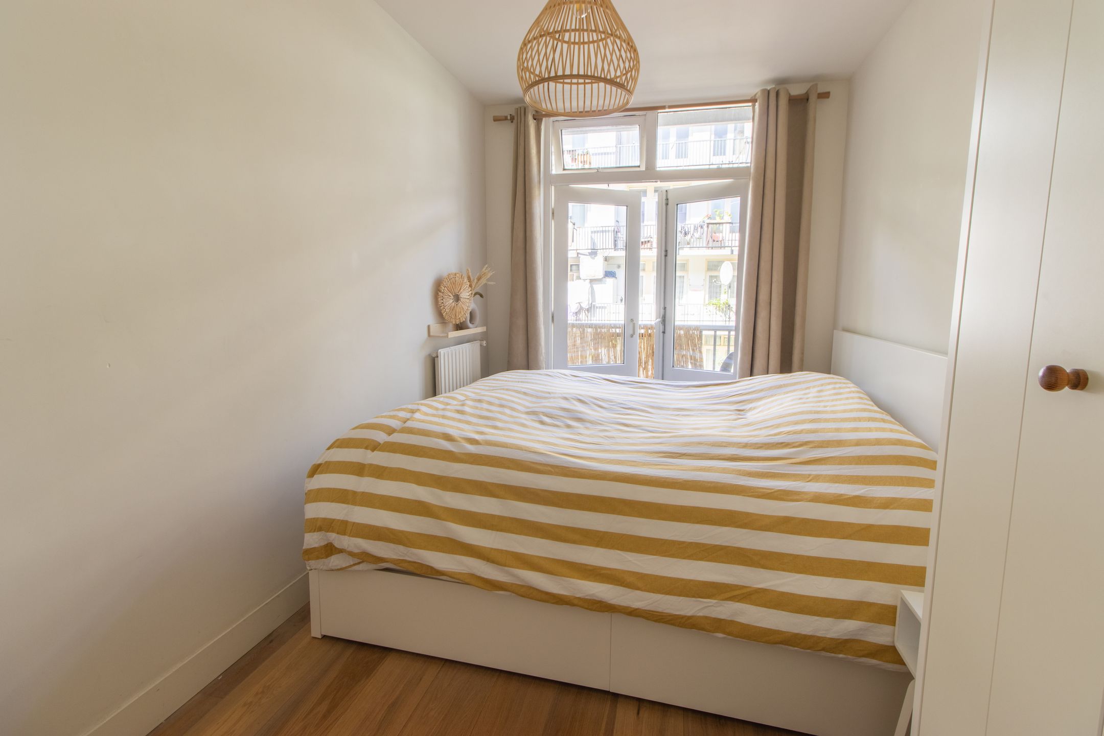 Photo 21 of John Franklinstraat 27-1