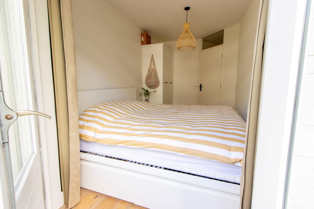 Photo 22 of John Franklinstraat 27-1