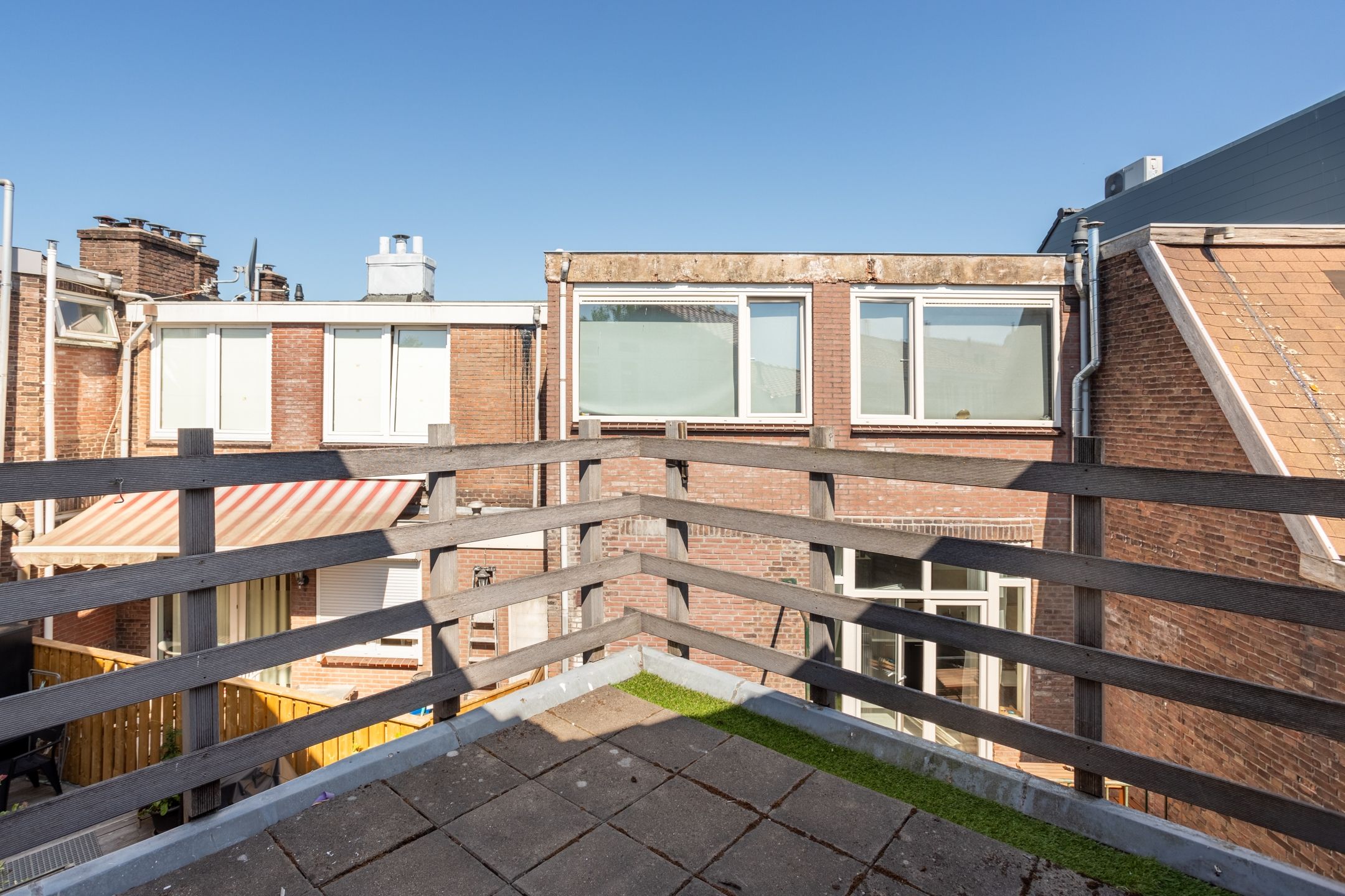 Foto 36 van Kennemerstraat 64-RD