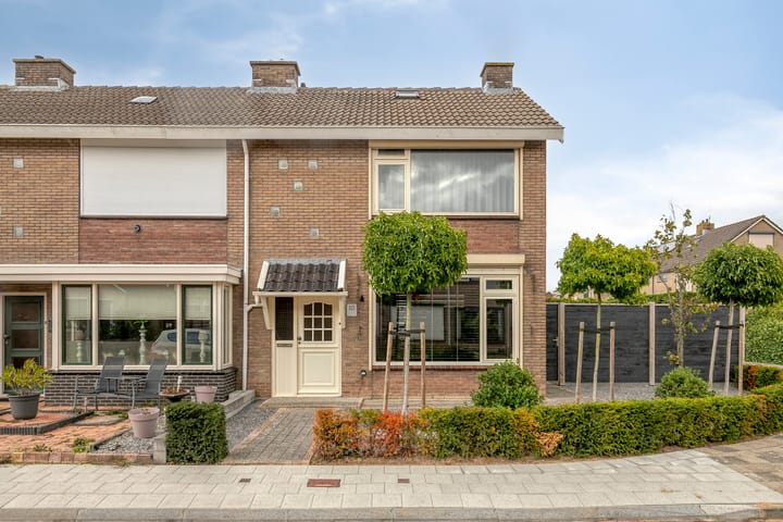 Foto 5 van Deltastraat 10