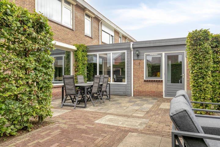 Foto 37 van Deltastraat 10