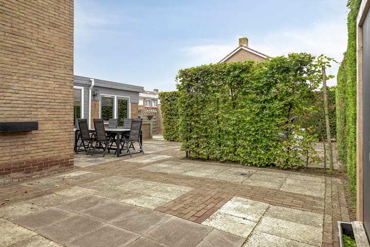 Foto 40 van Deltastraat 10