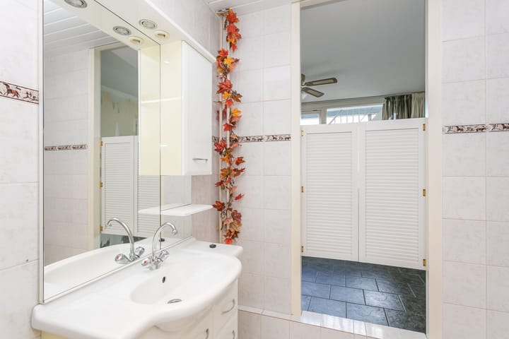 Photo 33 of Florence Nightingalestraat 83