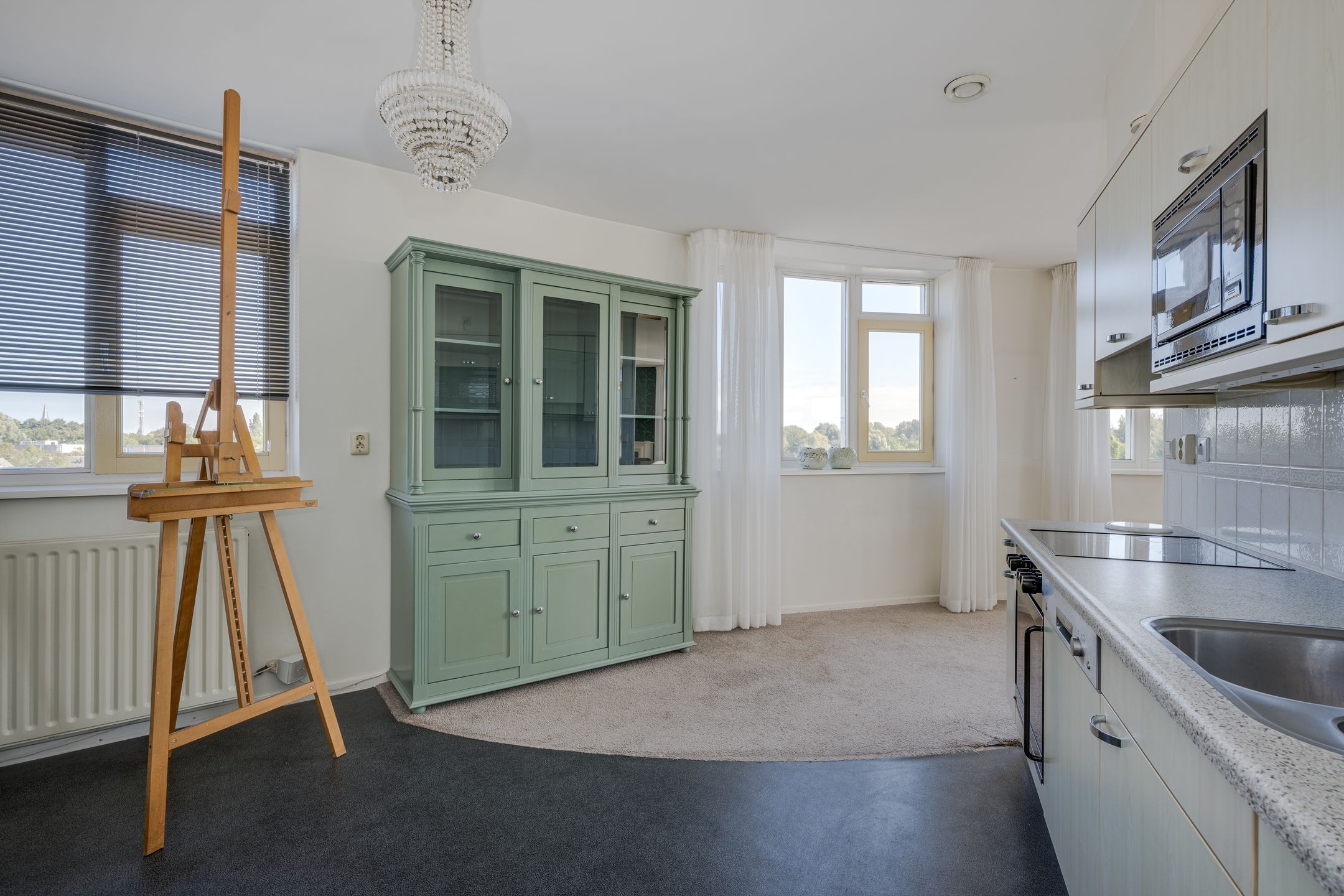 Photo 24 of Bram Limburgstraat 134