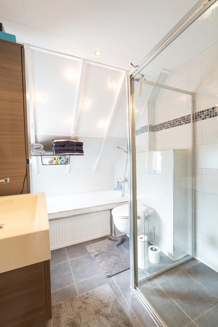 Foto 31 van Kamperfoelie 10