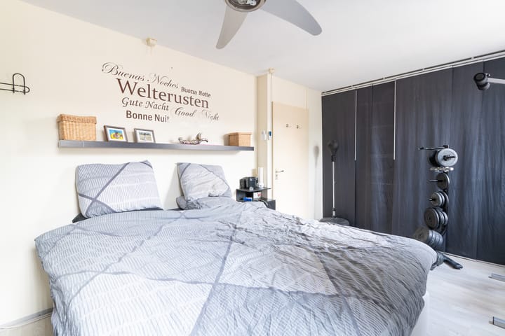 Foto 33 van Kamperfoelie 10