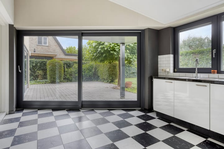 Photo 18 of Willem Barentszlaan 5