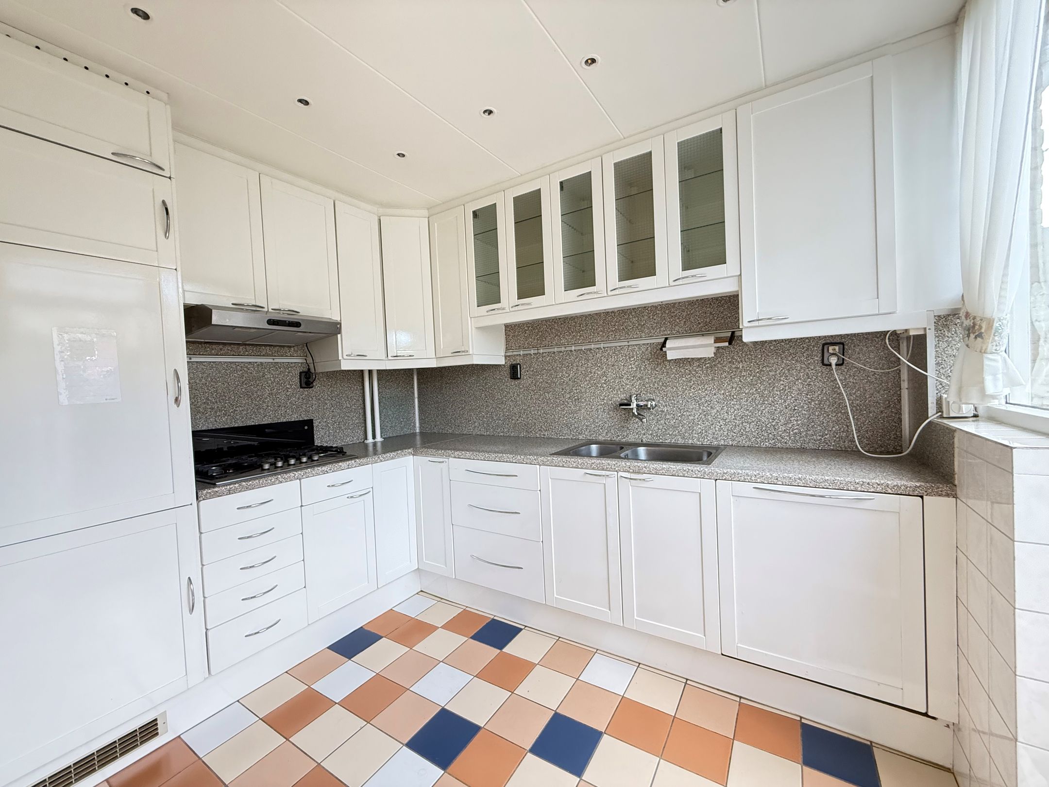 Foto 9 van Willem Barentszstraat 10