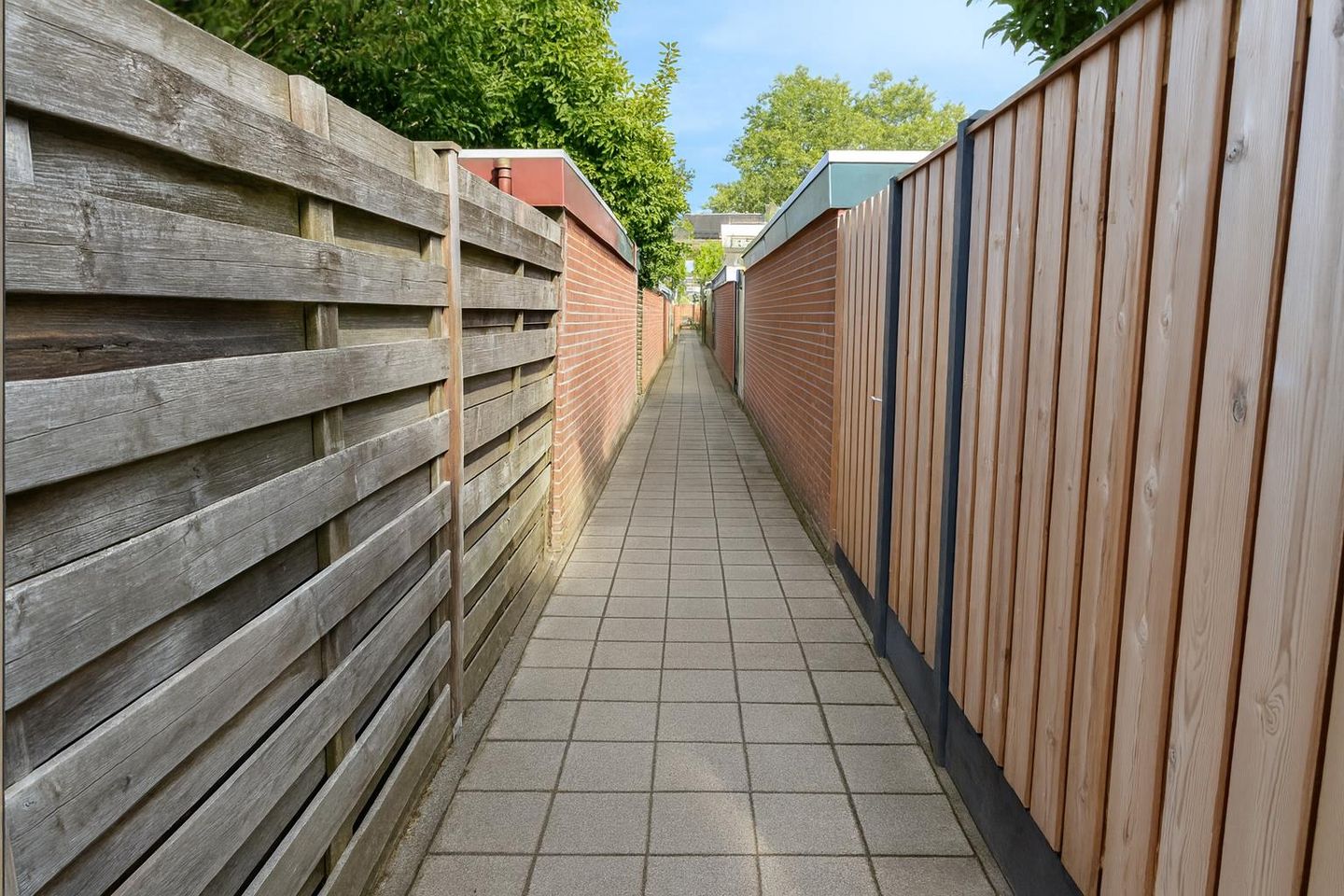 Foto 35 van Willem Barentszstraat 10